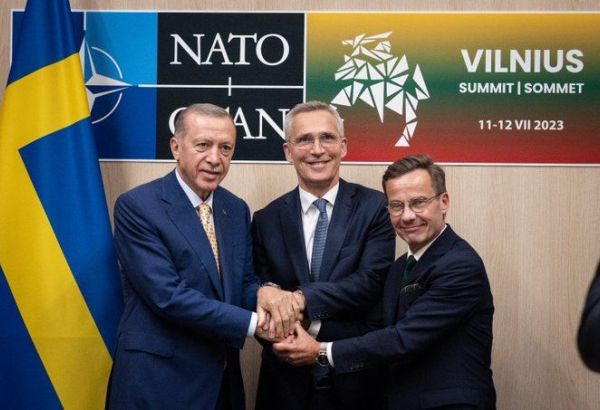 LA SUÈDE ESPÈRE QUE LA TURQUIE RATIFIERA SA DEMANDE D'ADHÉSION À L'OTAN LE MOIS PROCHAIN
