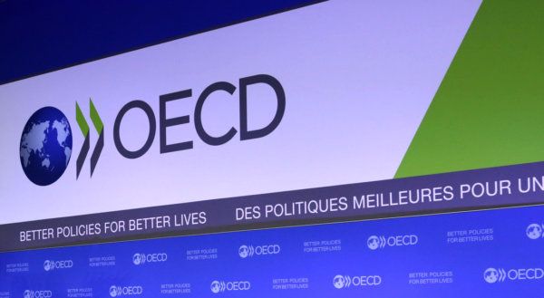 L'OCDE REVOIT À LA HAUSSE SES PRÉVISIONS MONDIALES POUR 2024