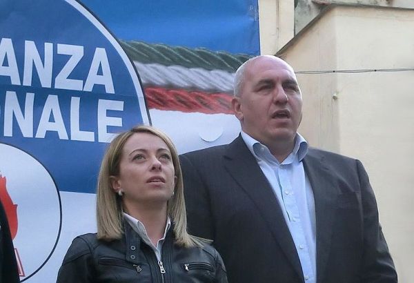 LE MINISTRE ITALIEN DE LA DÉFENSE ESTIME QUE L'ADHÉSION DE SON PAYS À L'INITIATIVE CHINOISE "LA CEINTURE ET LA ROUTE" EST UNE DÉCISION ATROCE