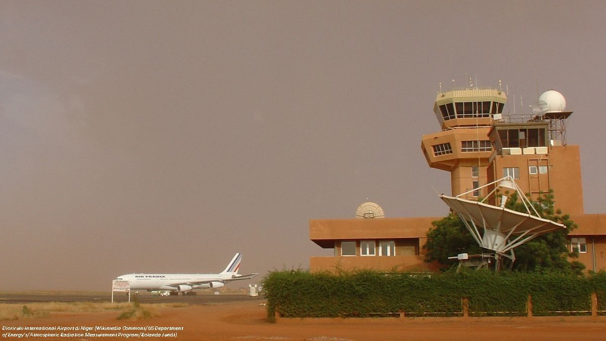 LA FRANCE FERME OFFICIELLEMENT SON AMBASSADE AU NIGER