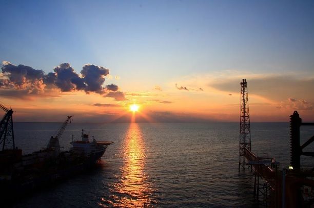 LA RUSSIE PROPOSE DE CRÉER UN HUB ÉNERGÉTIQUE AVEC L'IRAN