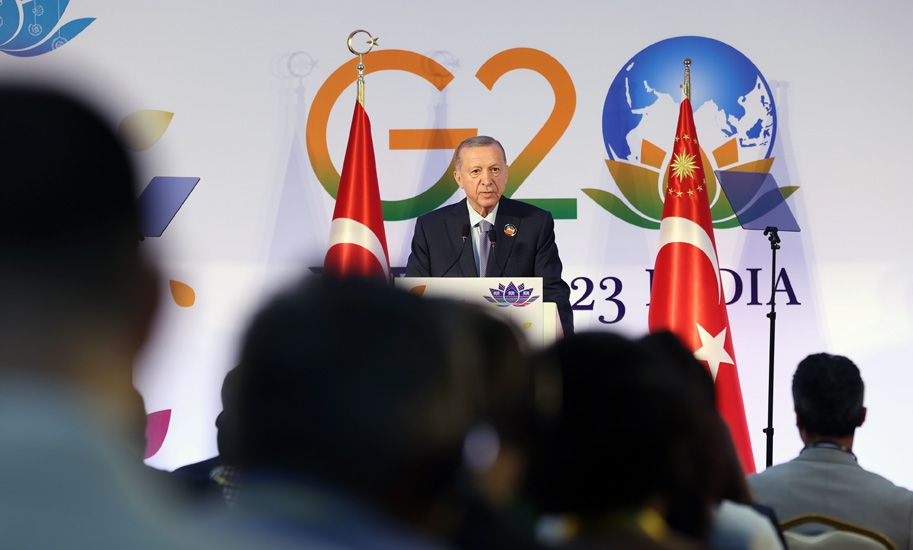 TOUTE INITIATIVE VISANT À ISOLER LA RUSSIE DE L'ACCORD SUR LES CÉRÉALES UKRAINIENNES SERAIT VOUÉE A L'ÉCHEC, AVERTIT ERDOGAN