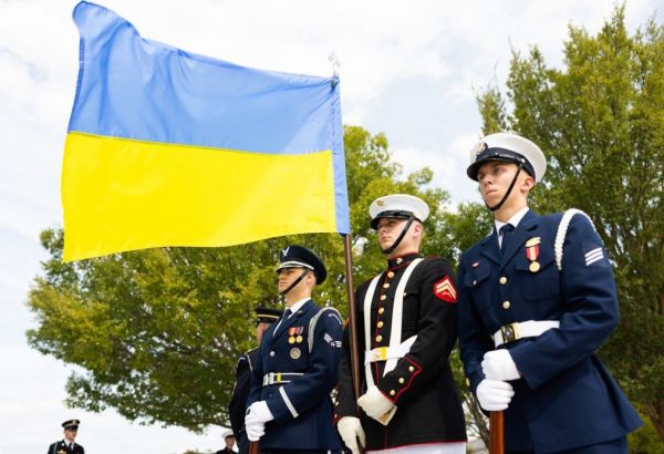 L'ESTONIE S'ENGAGE À VERSER PLUS DE 100 MILLIONS D'EUROS PAR AN AU TITRE DE L'AIDE MILITAIRE À L'UKRAINE