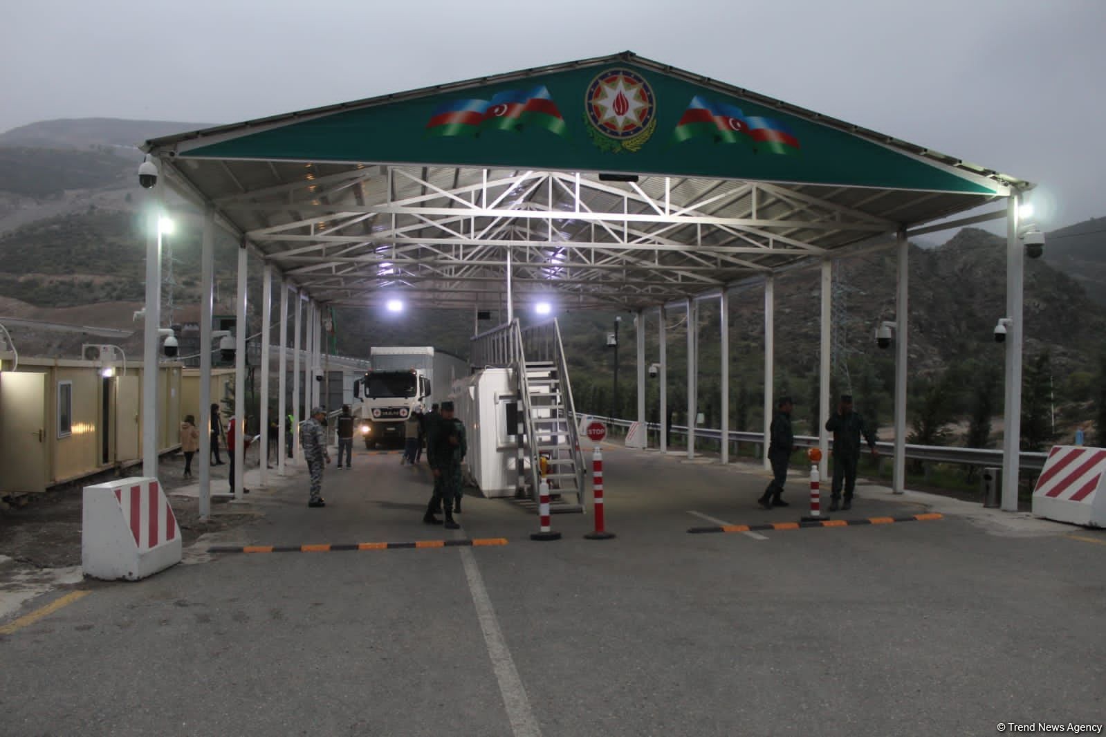 L'AZERBAÏDJAN ET LA RUSSIE S'EFFORCENT DE DÉSARMER LES SÉPARATISTES DU KARABAKH