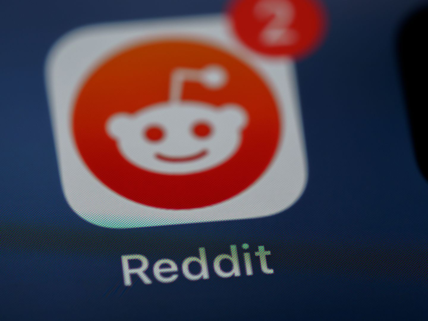 REDDIT VA COMMENCER À RÉMUNÉRER SES UTILISATEURS POUR LES PUBLICATIONS LES PLUS POPULAIRES