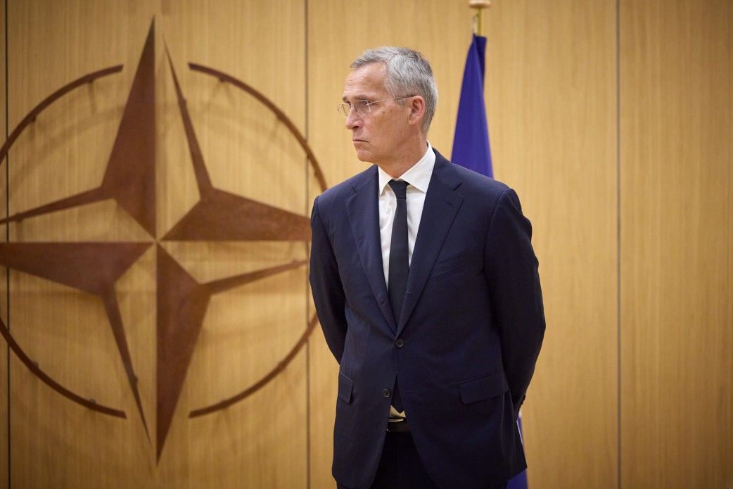 SOLTENBERG DÉCLARE QUE DIX-HUIT ÉTATS MEMBRES DE L'OTAN ATTEINDRONT LEUR OBJECTIF DE DÉPENSES