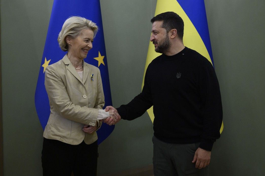 LE PRÉSIDENT ZELENSKY À BRUXELLES POUR UN SOMMET D'URGENCE SUR LE SOUTIEN À L'UKRAINE ET LA DÉFENSE EUROPÉENNE