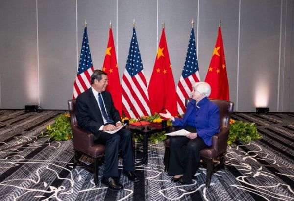 LES ÉTATS-UNIS ET LA CHINE NÉCESSITENT DES "RELATIONS ÉCONOMIQUES SAINES", INSISTE JANET YELLEN