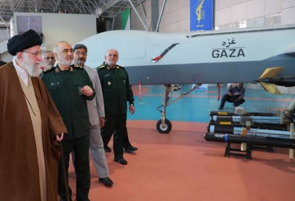 L'IRAN DÉVOILE UN MISSILE HYPERSONIQUE MODERNISÉ ALORS QUE KHAMENEI ÉVOQUE L'"ÉCHEC" D'ISRAËL À GAZA