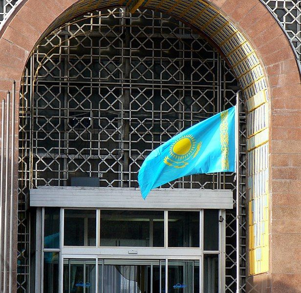 LE KAZAKHSTAN RÉFUTE LES INFORMATIONS SUR LES PRÉTENDUES EXPORTATIONS D'ARMES VERS L'ARMÉNIE