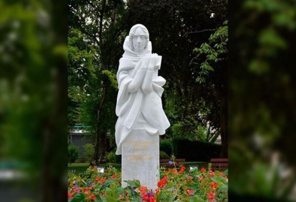 L'ASSOCIATION "LA MAISON DE L'AZERBAÏDJAN À PARIS "LANCE UN APPEL SUITE AUX MENACES QUI PÈSENT SUR LE MONUMENT DE LA POÉTESSE NATAVAN À EVIAN-LES-BAINS