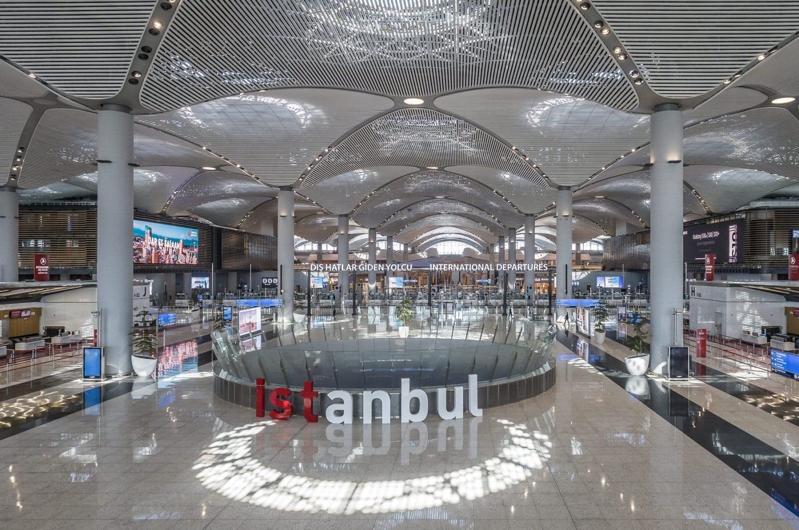 L'AÉROPORT D'ISTANBUL CONSERVE SON TITRE DE "PLUS GRAND TRAFIC D'EUROPE" EN 2023