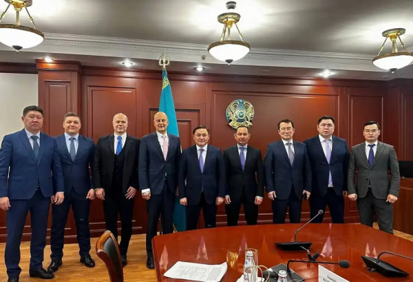 LA FRANCE ET LE KAZAKHSTAN S'APPRÊTENT À RENFORCER LEUR COOPÉRATION DANS LE DOMAINE DU TOURISME