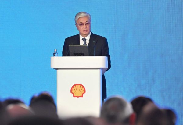 LE KAZAKHSTAN ET SHELL DISCUTENT DE PROJETS COMMUNS DANS LE SECTEUR DU PÉTROLE ET DU GAZ