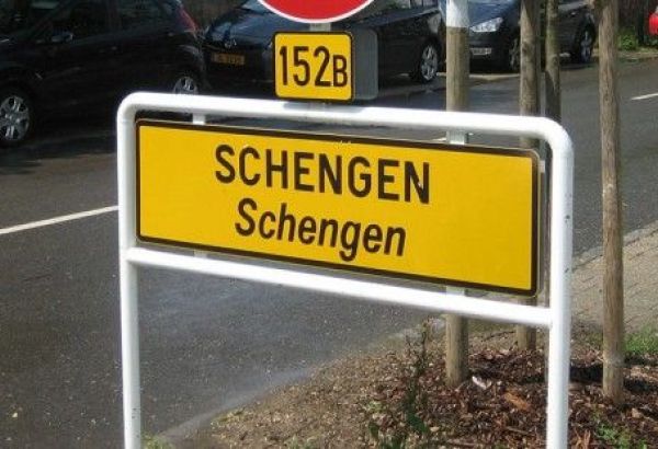 L'UE APPROUVE LA PLEINE ADHÉSION DE LA BULGARIE ET DE LA ROUMANIE À L'ESPACE SCHENGEN