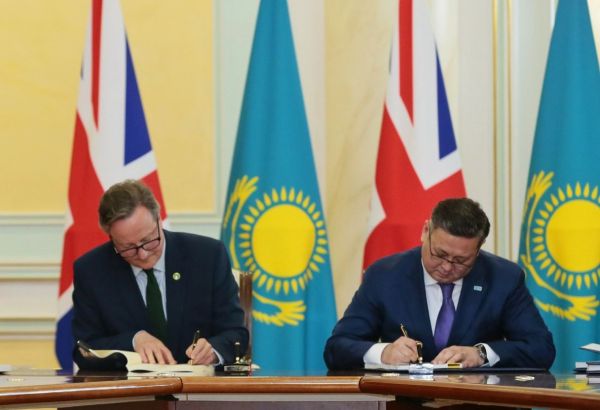 LE ROYAUME-UNI ET LE KAZAKHSTAN SIGNENT UN ACCORD DE PARTENARIAT STRATÉGIQUE ET DE COOPÉRATION