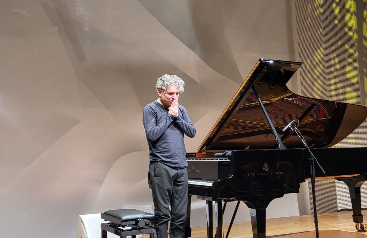 LE PIANISTE AZERBAÏDJANAIS SHAHIN NOVRASLI À LA FONDATION VUITTON À PARIS
