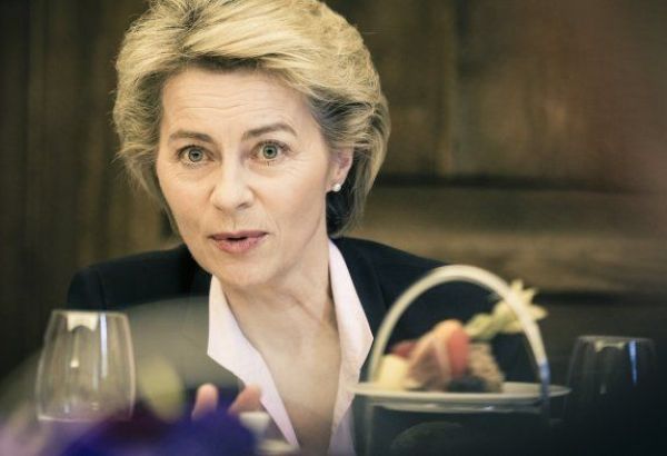 URSULA VON DER LEYEN ANNULE SA VISITE À GDANSK EN RAISON DU TRAITEMENT DE SA PNEUMONIE
