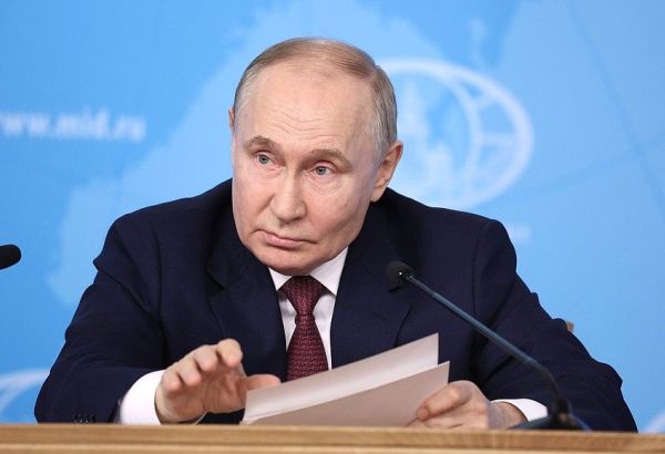 LA RUSSIE EST D'ACCORD AVEC LA PROPOSITION DE CESSEZ-LE-FEU DES ÉTATS-UNIS, MAIS LES DÉTAILS SONT ESSENTIELS, DÉCLARE POUTINE