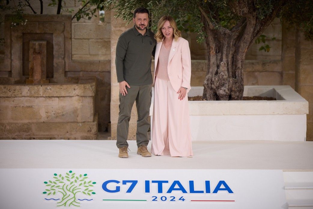 LE SOMMET DU G7 EN ITALIE SE PENCHE SUR LA LUTTE CONTRE LES MIGRATIONS ET LES FONDS ALLOUÉS À L'UKRAINE