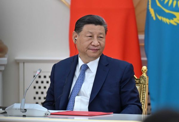 LES LIENS ENTRE LA CHINE ET L'UE VONT ILLUMINER LE MONDE, DÉCLARE XI JINPING