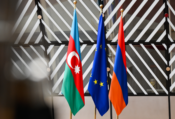 L'UE SALUE LA FINALISATION DES NÉGOCIATIONS DE PAIX ENTRE L'AZERBAÏDJAN ET L'ARMÉNIE