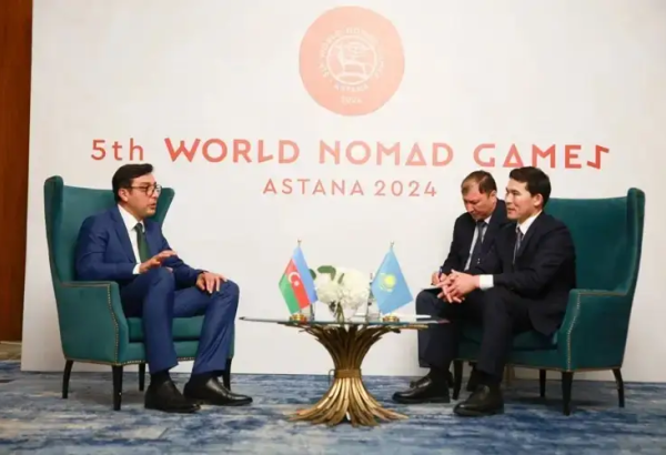 LE KAZAKHSTAN ET L'AZERBAÏDJAN S'ENGAGENT À PROMOUVOIR LES SPORTS NATIONAUX