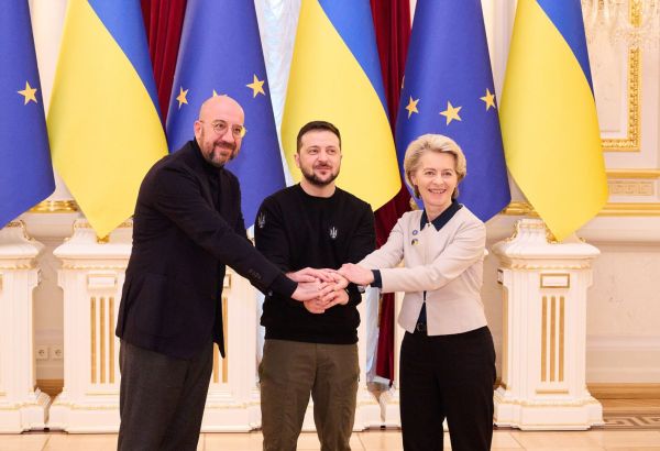 LES MEMBRES DE L'UE APPROUVENT UN PRÊT DE 38 MILLIARDS DE DOLLARS À L'UKRAINE