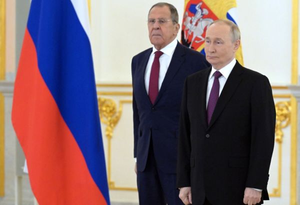 LE KAZAKHSTAN S'ATTEND À UNE VISITE DU PRÉSIDENT RUSSE LE 27 NOVEMBRE