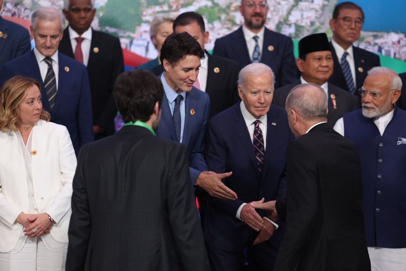 LA GUERRE EN UKRAINE ET LA PAUVRETÉ AU CŒUR DU SOMMET DU G-20