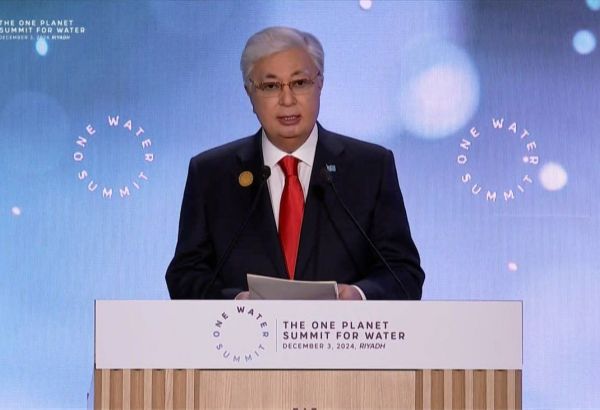 LE PRÉSIDENT KAZAKH SE LANCE DANS UN AVENIR DE HAUTE TECHNOLOGIE AVEC L'ÉNERGIE NUCLÉAIRE