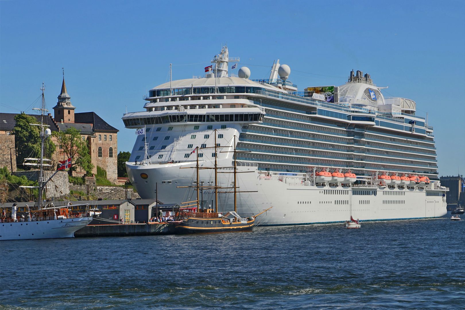 LE TRAFIC DE PASSAGERS AUGMENTE DANS LES PRINCIPAUX PORTS DE L'UE, NOTAMMENT EN ITALIE ET EN GRÈCE