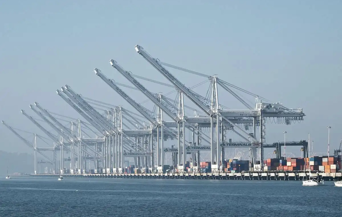 DES PROJETS NUMÉRIQUES BOOSTERONT LE TRANSPORT DE MARCHANDISES LE LONG DU CORRIDOR MÉDIAN