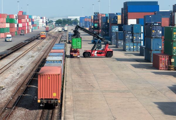 LE PREMIER TRAIN-BLOC RELIANT L'OUZBÉKISTAN AU BRÉSIL DÉMARRE SUR LE CORRIDOR MÉDIAN