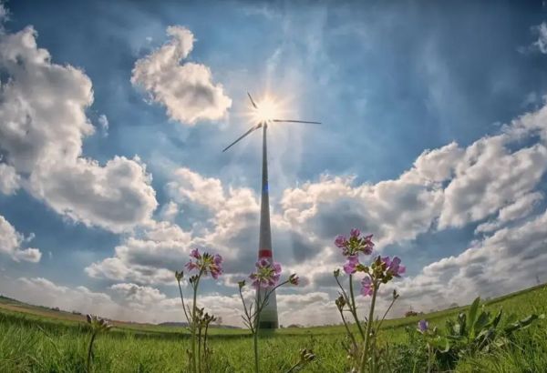 LE TADJIKISTAN ET L'AZERBAÏDJAN CONVIENNENT DE DÉVELOPPER L'ÉNERGIE "VERTE"
