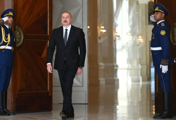 POUTINE PRÉSENTE SES EXCUSES AU PRÉSIDENT DE L'AZERBAÏDJAN POUR L'ACCIDENT D'AVION « TRAGIQUE » A AKTAU