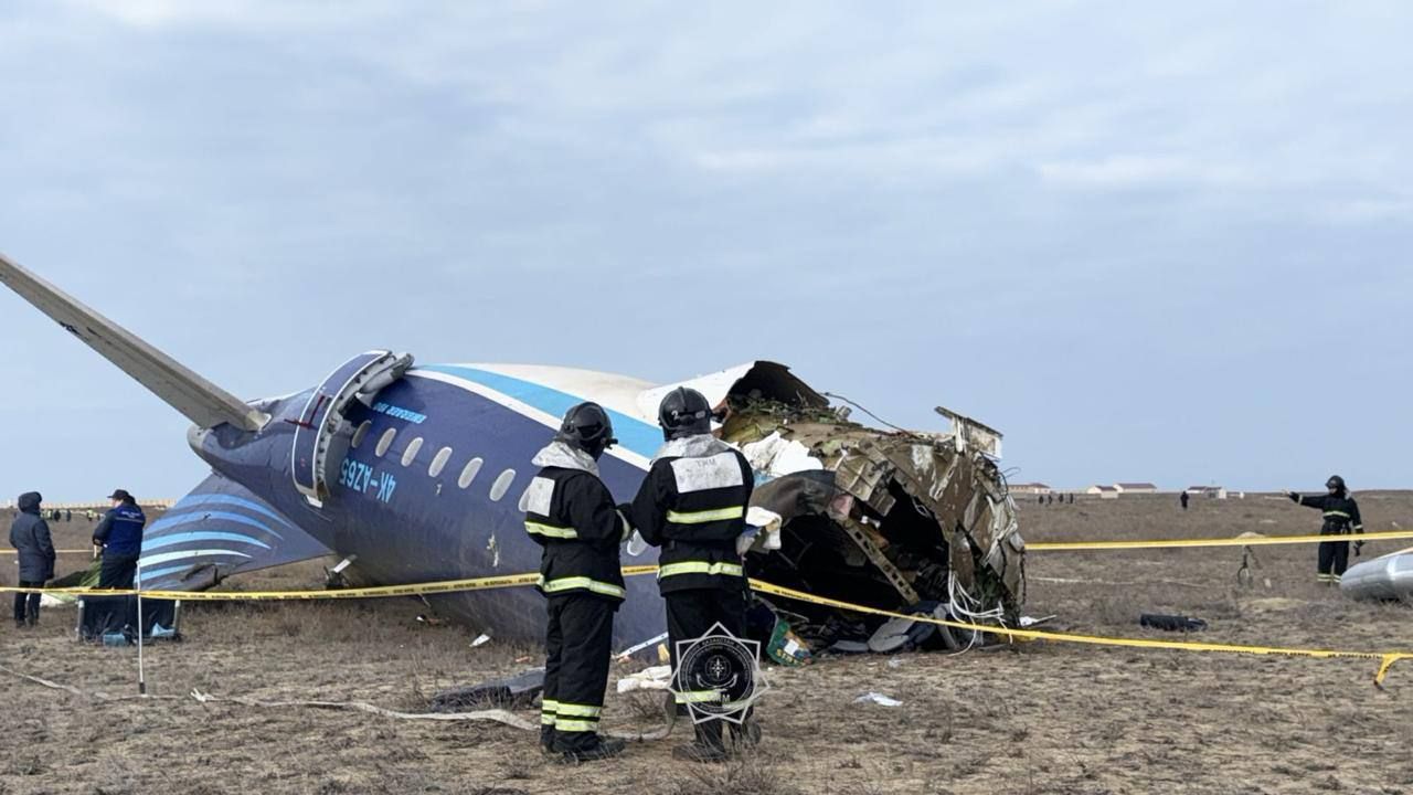 L'UE LANCE UNE NOUVELLE ALERTE POUR LES AVIONS VOLANT DANS L'ESPACE AÉRIEN RUSSE