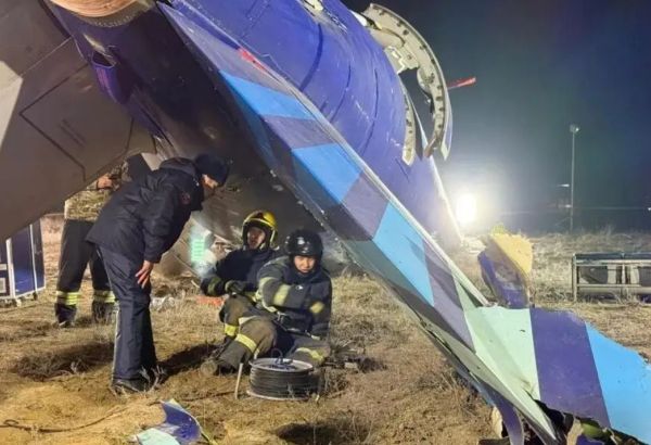 LE KAZAKHSTAN ENVOIE LES BOÎTES NOIRES DE L'AVION CRASHÉ D'AZERBAIJAN AIRLINES AU BRÉSIL