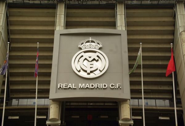 LE REAL MADRID DEVIENT LE PREMIER CLUB À GAGNER 1 MILLIARD D'EUROS EN UNE SAISON
