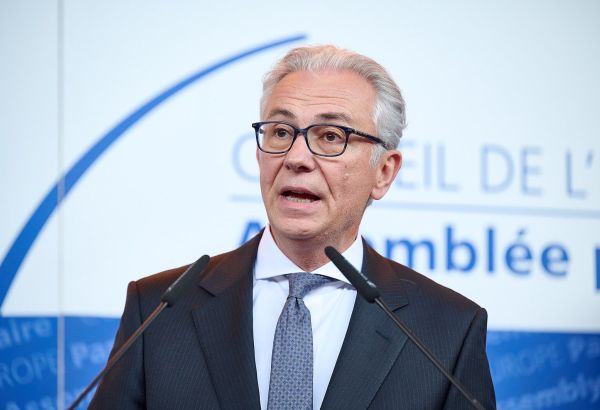 THEODOROS ROUSSOPOULOS RÉÉLU PRÉSIDENT DE L'APCE