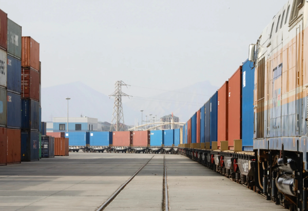 LE VOLUME DES ÉCHANGES COMMERCIAUX ENTRE LE KIRGHIZISTAN ET LA CHINE ATTEINT 5,5 MILLIARDS USD