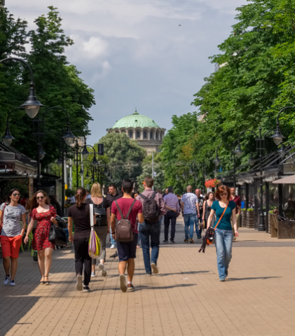 L'UE ENVISAGE D'AUGMENTER LA TAXE DE SÉJOUR POUR LES VISITEURS ÉTRANGERS