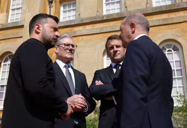 LE ROYAUME-UNI ET LA FRANCE VONT ÉLABORER UN PLAN DE PAIX COMMUN POUR L'UKRAINE