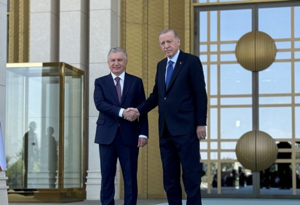 LA TURQUIE ET L'OUZBÉKISTAN CÉLÈBRENT 33 ANS DE RELATIONS DIPLOMATIQUES