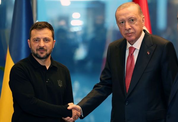 ZELENSKY LOUE LE SOUTIEN DE LA TURQUIE ET ANNONCE QU'IL EST PRÊT À RATIFIER LE PACTE DE LIBRE-ÉCHANGE AVEC ANKARA