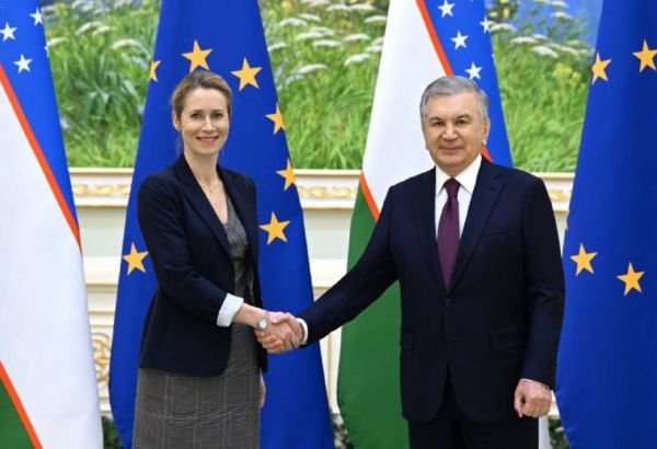 L'UE PROMET PLUS DE 10 MILLIARDS D'EUROS POUR LE DÉVELOPPEMENT DU CORRIDOR TRANSCASPIEN