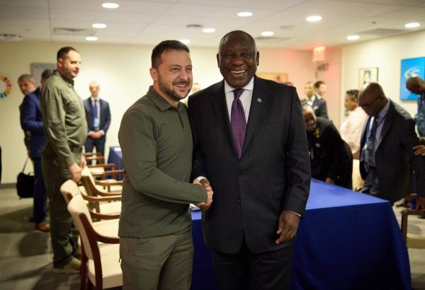 ZELENSKY EN AFRIQUE DU SUD AFIN DE RENFORCER LES LIENS BILATÉRAUX