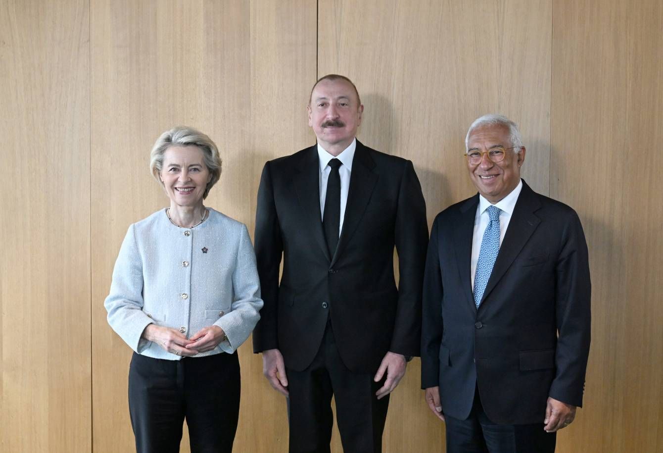 SOMMET DE LA COMMUNAUTÉ POLITIQUE EUROPÉENNE : L'AZERBAÏDJAN ET L'UE RÉAFFIRMENT LEUR COOPÉRATION EN MATIÈRE D'ÉNERGIE ET DE CONNECTIVITÉ À TIRANA