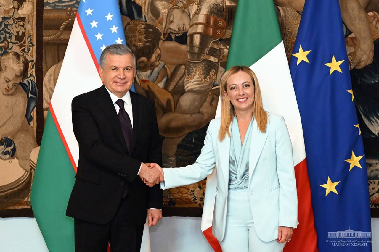 LA PREMIÈRE VISITE DE LA PM ITALIENNE GIORGIA MELONI À SAMARKAND, AU NOUVEAU CENTRE DIPLOMATIQUE DE L'ASIE CENTRALE