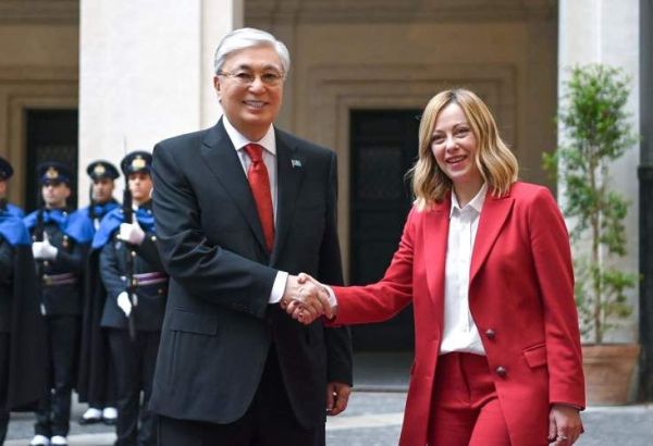 GIORGIA MELONI ATTENDUE AU KAZAKHSTAN